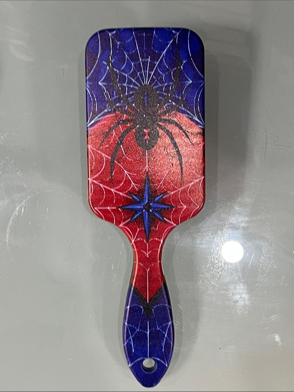 Spider hair brush